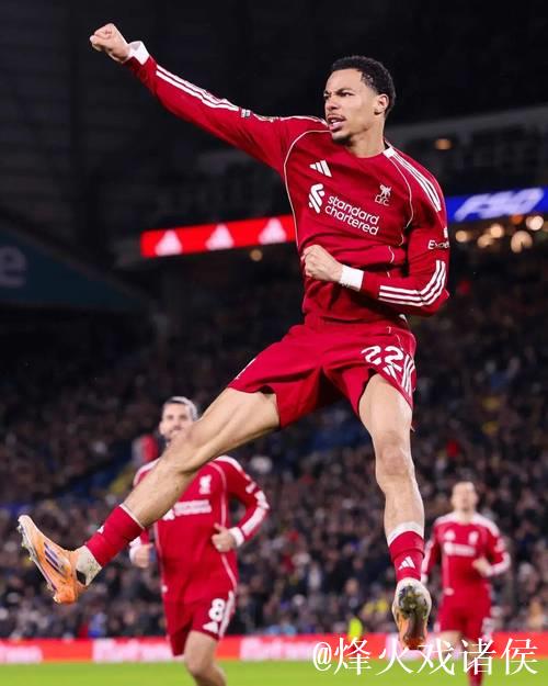 夏窗最佳引援诞生！23岁神锋15场独造8球，比肩苏神指日可待